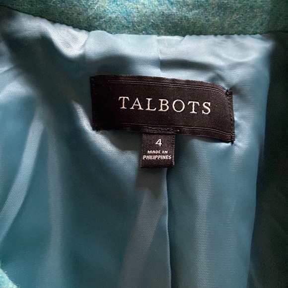 Blazer - Picture 3 of 5